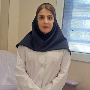 مریم صالحی نیا درمانگر زخم